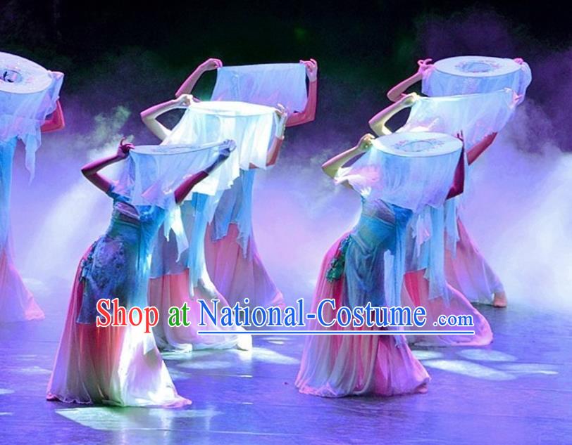 Chinese Colorful Clouds Chasing the Moon Dance Green Dress Traditional Classical Dance Stage Performance Costume for Women