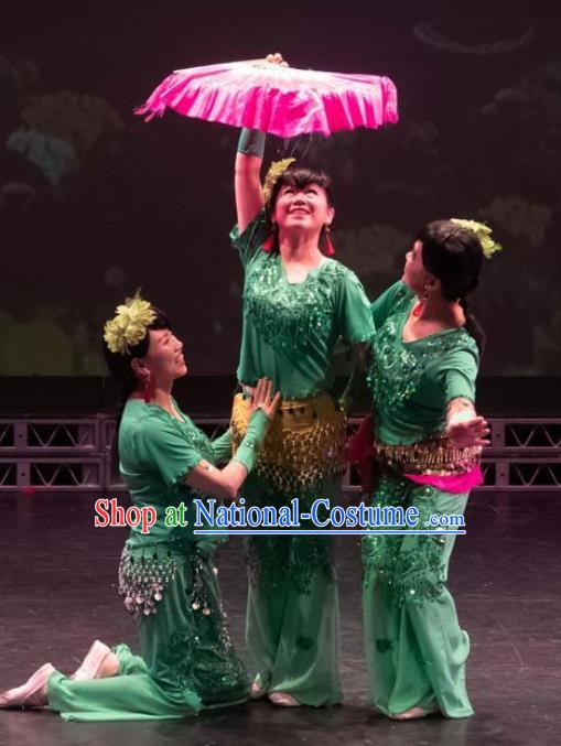 Chinese Trio Happy Spring Fan Dance Green Outfits Traditional Folk Dance Stage Performance Costume for Women