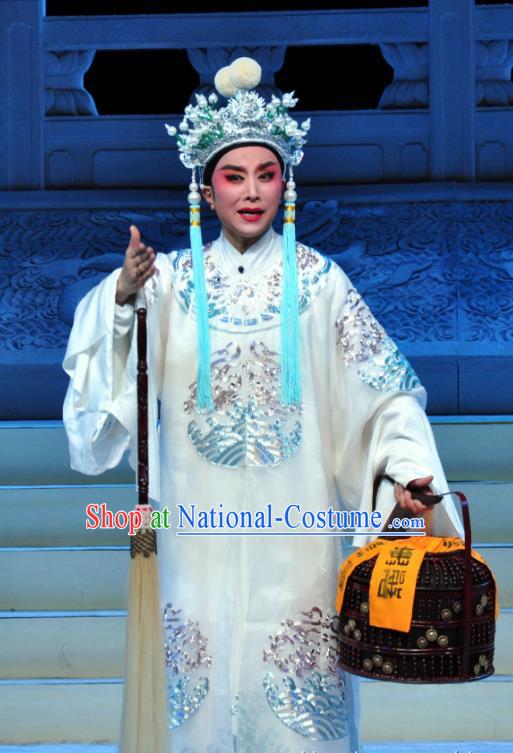 Chinese Yue Opera Palm Civet for Prince Costumes and Headwear Shaoxing Opera Apparels Court Eunuch Chen Lin White Embroidered Robe Garment