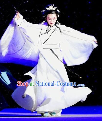 Chinese Shaoxing Opera Young Female White Dress Costumes and Headdress Yue Opera Hua Tan Cai Wenji Garment Apparels