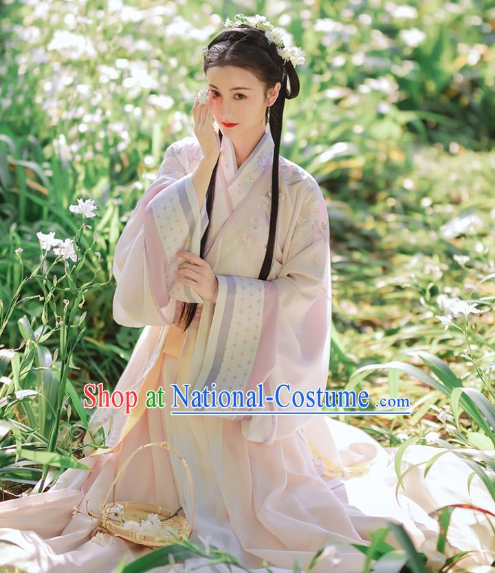 Traditional Chinese Jin Dynasty Hanfu Dress Garment Ancient Noble Lady Embroidered Historical Costumes