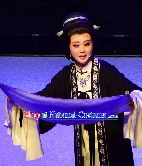 Chinese Shaoxing Opera Dame Yue Apparels Costumes and Headpieces Yue Opera Mrs Dayi Countess Dress Garment