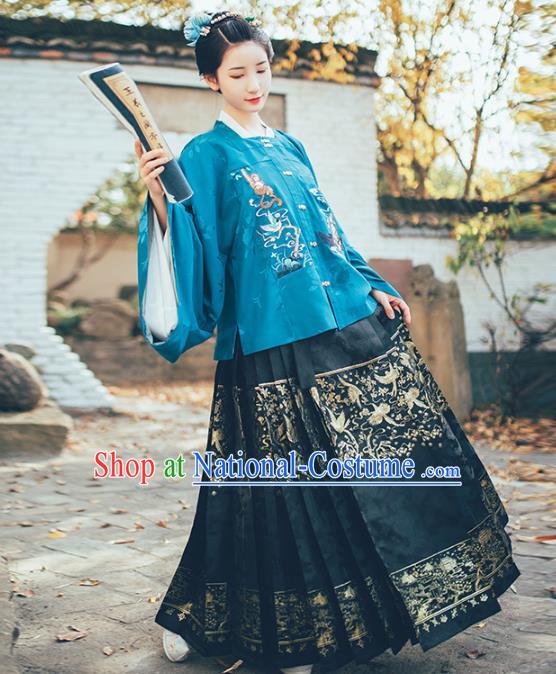 Chinese Ancient Princess Embroidered Garment Traditional Hanfu Dress Ming Dynasty Historical Costumes Complete Set