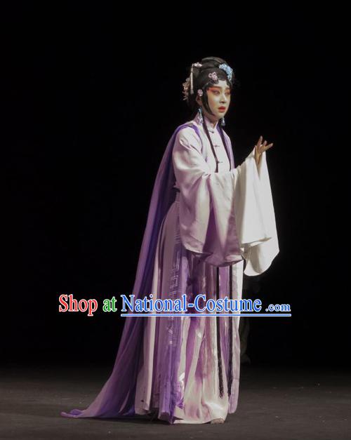 Chinese Kun Opera Noble Lady Ying Ling Apparels Costumes and Headdress Romance Juliet Kunqu Opera Actress Dress Garment