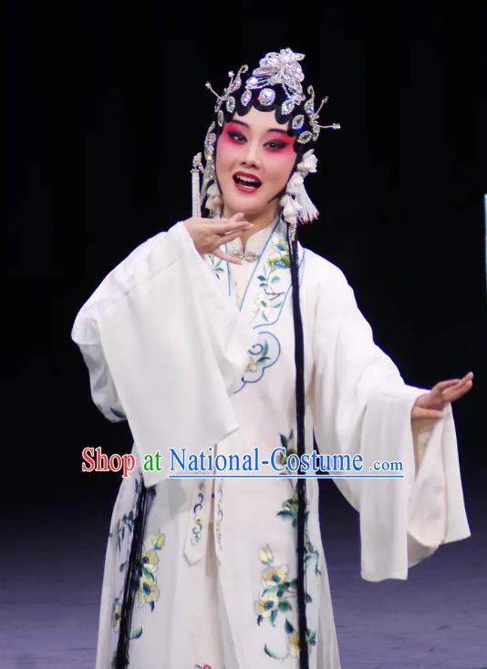 Chinese Kun Opera Actress Bai Suzhen Apparels Costumes and Headpieces Leifeng Pagoda Kunqu Opera Young Female White Dress Garment