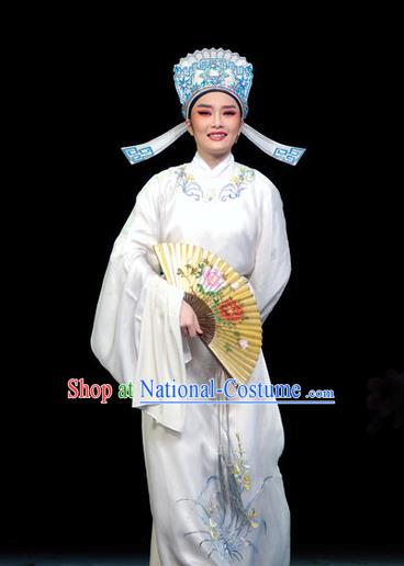 Chinese Yue Opera Xiao Sheng Apparels Yu Qing Ting Shen Guisheng Shaoxing Opera Costumes Young Male Scholar Garment White Embroidered Robe and Hat