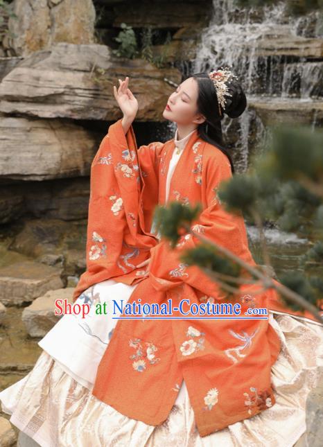 Chinese Traditional Ming Dynasty Noble Female Historical Costumes Ancient Court Princess Embroidered Hanfu Dress Apparels for Women