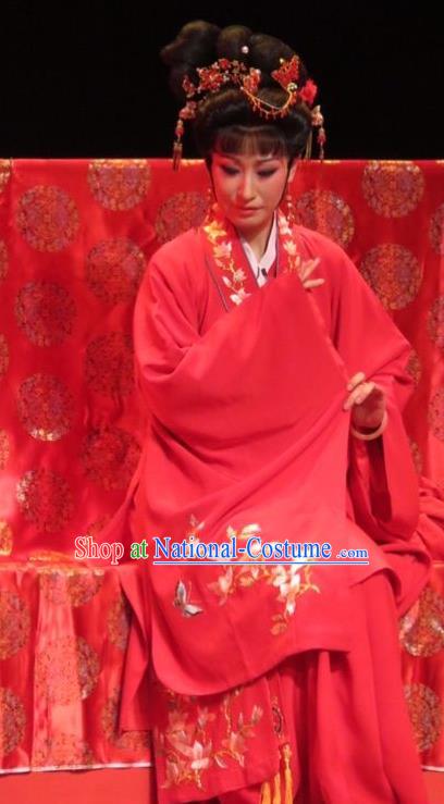 Chinese Ping Opera Actress Xue Baochai Countess Costumes and Headpieces Baoyu and Daiyu Traditional Pingju Opera Diva Red Dress Garment Wedding Apparels