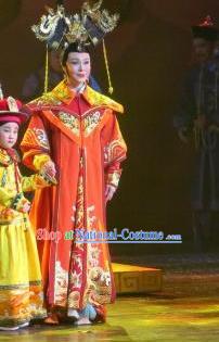 Chinese Ping Opera Qing Dynasty Empress Costumes Apparels and Headdress Xiaozhuang Changge Traditional Pingju Opera Actress Dress Queen Garment