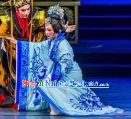 Chinese Shaoxing Opera Han Xing Wei Yang Empress Dou Apparels Costume and Headpieces Yue Opera Han Dynasty Queen Court Lady Blue Hanfu Dress Garment