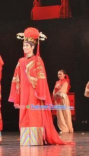 Chinese Yue Opera Bridegroom Costumes and Headwear Shaoxing Opera Ten Mile Dowry Traditional Wedding Apparels Young Male Garment Clothing