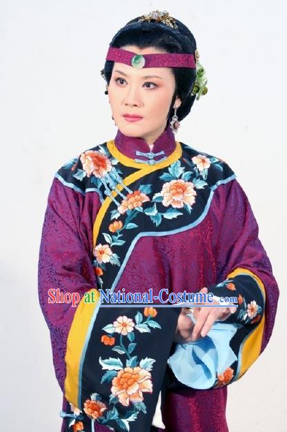 Chinese Shaoxing Opera Middle Age Woman Costumes and Headdress Ban Ba Jan Dao Yue Opera Dame Purple Dress Garment Apparels