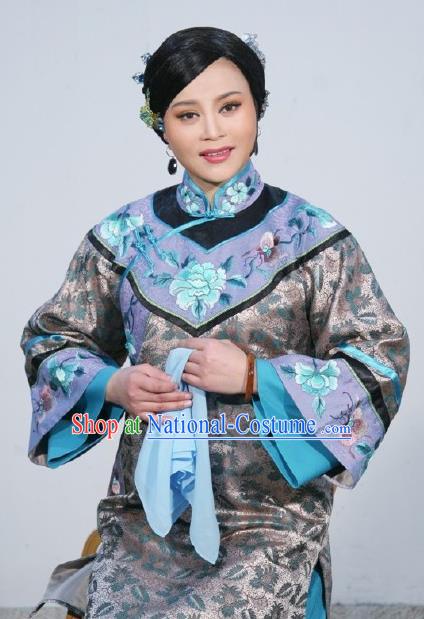 Chinese Shaoxing Opera Elderly Woman Apparels Costumes and Headpieces Ban Ba Jan Dao Yue Opera Dress Rich Consort Garment