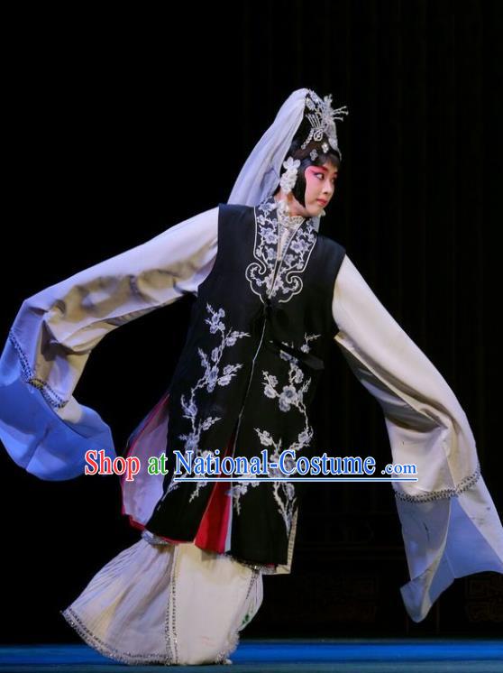 Chinese Beijing Opera Young Female Yan Xijiao Apparels Catch San Lang Costumes and Headdress Traditional Peking Opera Tsing Yi Dress Garment