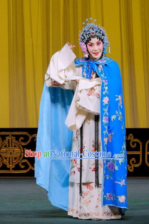 Chinese Beijing Opera Rich Lady Apparels Gai Rong Zhan Fu Costumes and Headdress Traditional Peking Opera Hua Tan Dress Young Female Garment