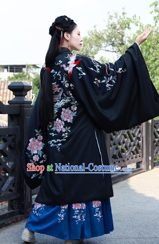 Traditional Chinese Ancient Patrician Female Embroidered Hanfu Dress Garment Song Dynasty Noble Infanta Historical Costumes for Women