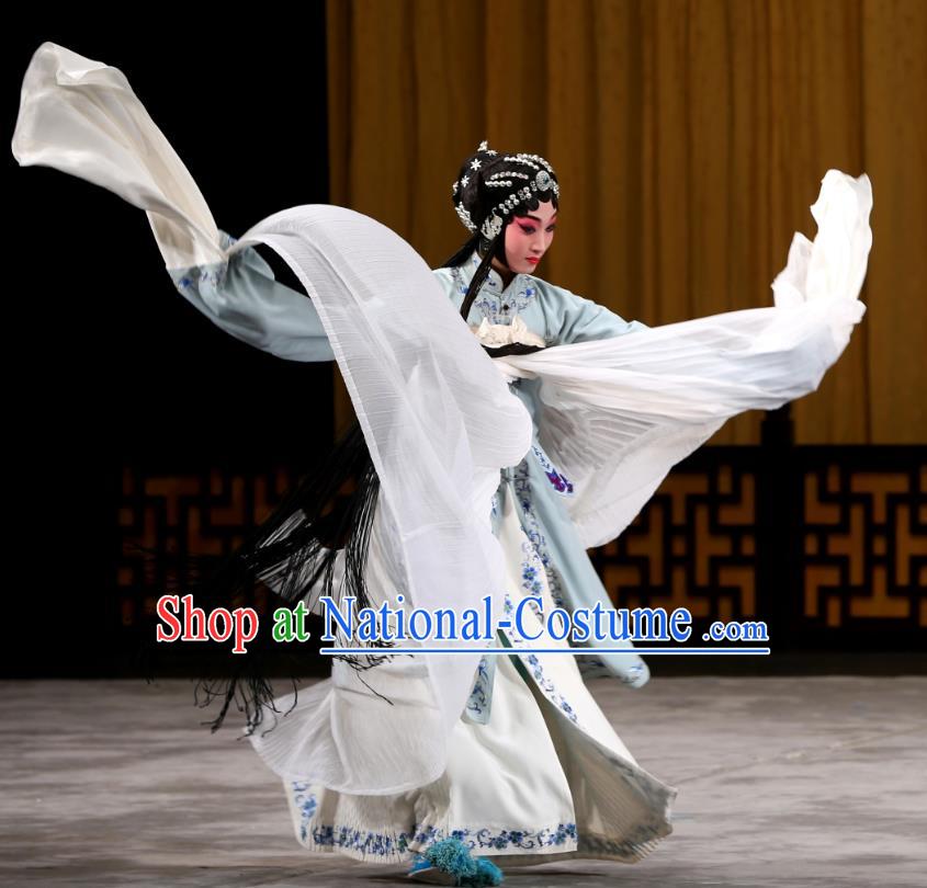 Chinese Beijing Opera Actress Zhao Jintang Garment Mu Yang Juan Costumes and Hair Accessories Traditional Peking Opera Tsing Yi Dress Young Female Apparels