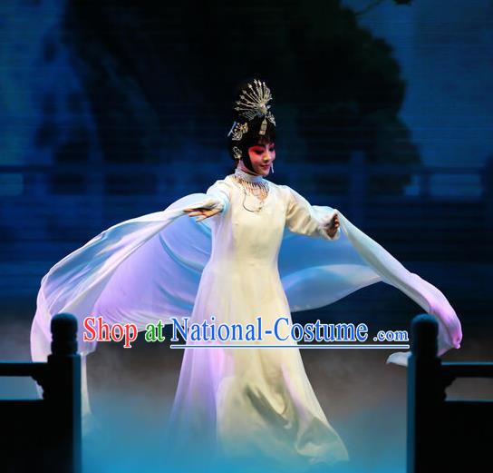 Chinese Beijing Opera Goddess Apparels Costumes and Headpieces Mei Lan Ni Chang Traditional Peking Opera Imperial Consort Yang Dress Diva Garment