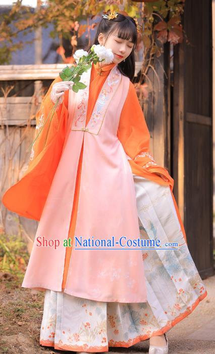 Chinese Traditional Ming Dynasty Patrician Lady Embroidered Hanfu Dress Ancient Noble Princess Apparels Historical Costumes for Rich Woman