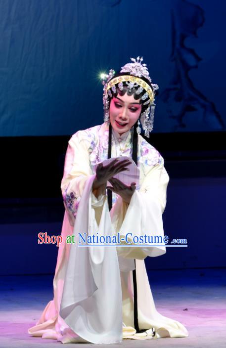 Chinese Cantonese Opera Hua Tan Yang Yaoxian Garment Hua Jian Ji Costumes and Headdress Traditional Guangdong Opera Young Female Apparels Actress Dress