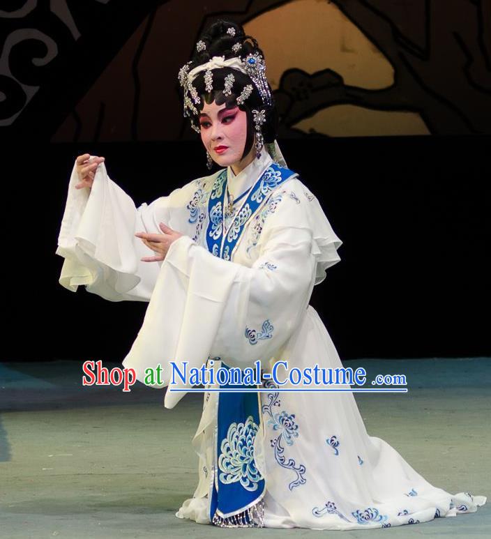 Chinese Cantonese Opera Young Beauty Garment Yuan Yang Sword Qin Huilan Costumes and Headdress Traditional Guangdong Opera Hua Tan Apparels Actress White Dress