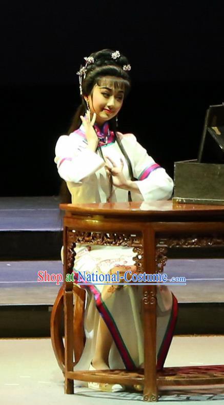 Chinese Cantonese Opera Young Woman Garment Yang Cuixi Costumes and Headdress Traditional Guangdong Opera Diva Apparels Actress Dress