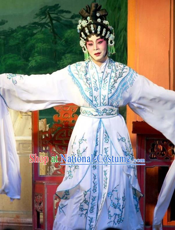 Chinese Cantonese Opera Young Female Garment The Mad Monk by the Sea Costumes and Headdress Traditional Guangdong Opera Actress Apparels Diva Ye Piaohong Dress