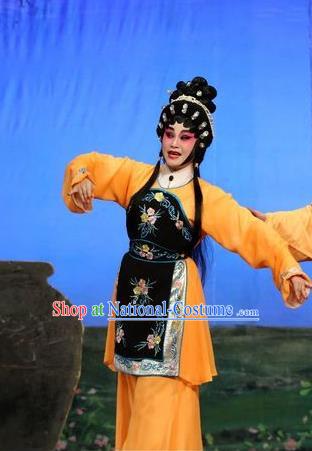 Chinese Cantonese Opera Country Woman Garment Feng Guan Meng Costumes and Headdress Traditional Guangdong Opera Young Female Apparels Li Yue E Dress