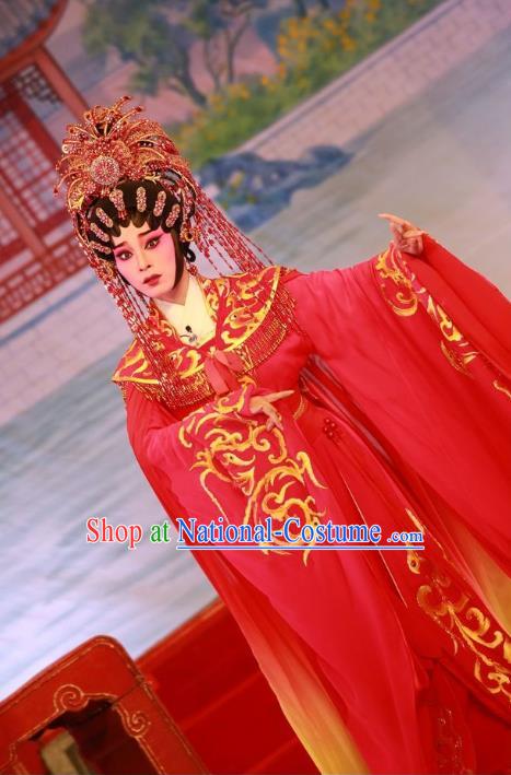 Chinese Cantonese Opera Bride Garment Wu Suo Dong Gong Costumes and Headdress Traditional Guangdong Opera Young Female Apparels Actress Wei Peiniang Red Dress