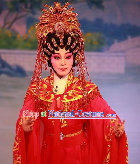 Chinese Cantonese Opera Bride Garment Wu Suo Dong Gong Costumes and Headdress Traditional Guangdong Opera Young Female Apparels Actress Wei Peiniang Red Dress