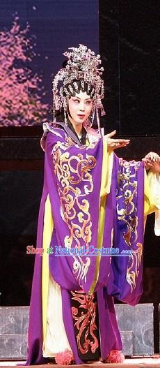 Chinese Cantonese Opera Queen Garment Nan Yue Gong Ci Costumes and Headdress Traditional Guangdong Opera Actress Apparels Rani Dress