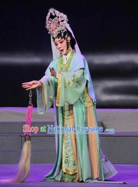 Chinese Ancient Goddess Zhen Yuchan Garment Three Kingdoms Period Beauty Costumes and Headdress Traditional Imperial Consort Dress Apparels