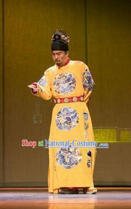 Chinese Traditional Ming Dynasty Emperor Jiajing Clothing Stage Performance Historical Drama Apparels Costumes Ancient Monarch Garment and Headwear