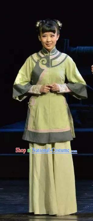 Chinese Historical Drama Yangshi Lei Ancient Young Lady Garment Costumes Traditional Stage Show Dress Qing Dynasty Village Girl Gui Zhi Apparels and Headpieces