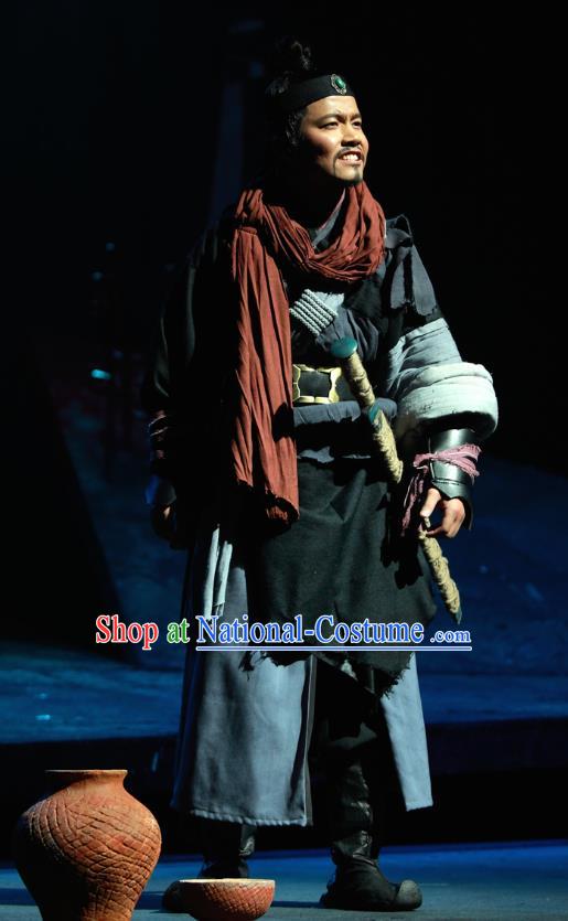 Chinese Traditional Spring and Autumn Period Hero Clothing Stage Performance Historical Drama Yao Li And Qing Ji Apparels Costumes Ancient Assassin Garment and Headwear