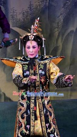 Chinese Shanxi Clapper Opera Pantaloon Garment Costumes and Headdress Traditional Bangzi Opera Dame Dress Qing Dynasty Queen Mother Apparels