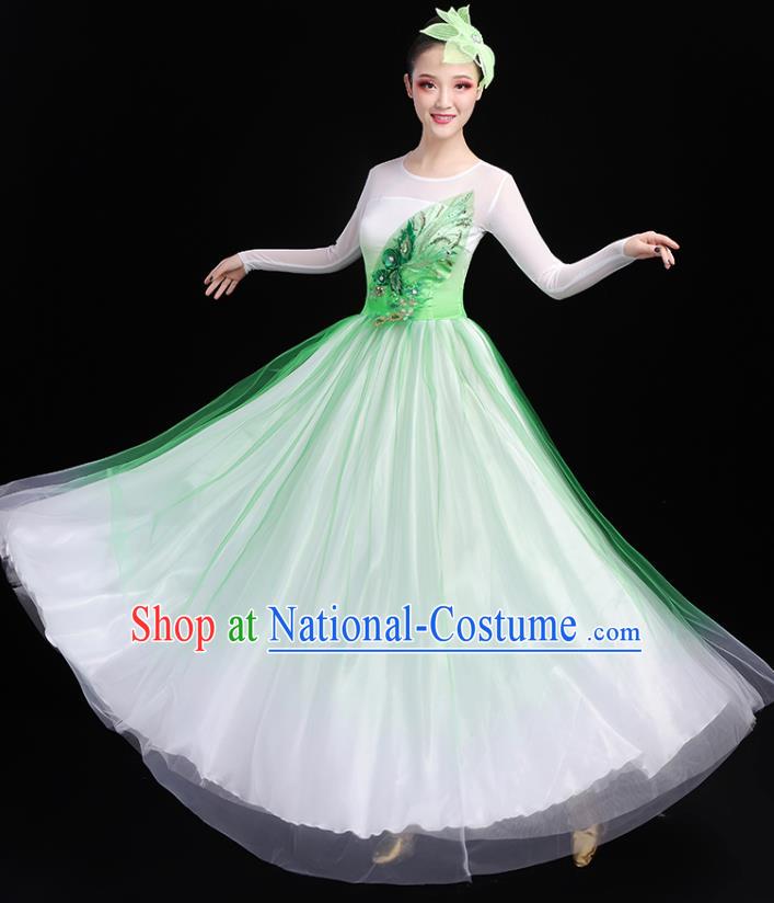 Traditional Chinese Opening Dance Costumes Stage Show Modern Dance Garment Chorus Group Green Veil Dress and Headpiece for Women