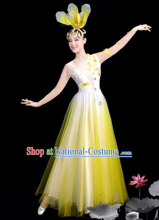 Traditional Chinese Jasmine Flower Dance Costumes Stage Show Modern Dance Garment Opening Dance Yellow Veil Dress and Headwear for Women