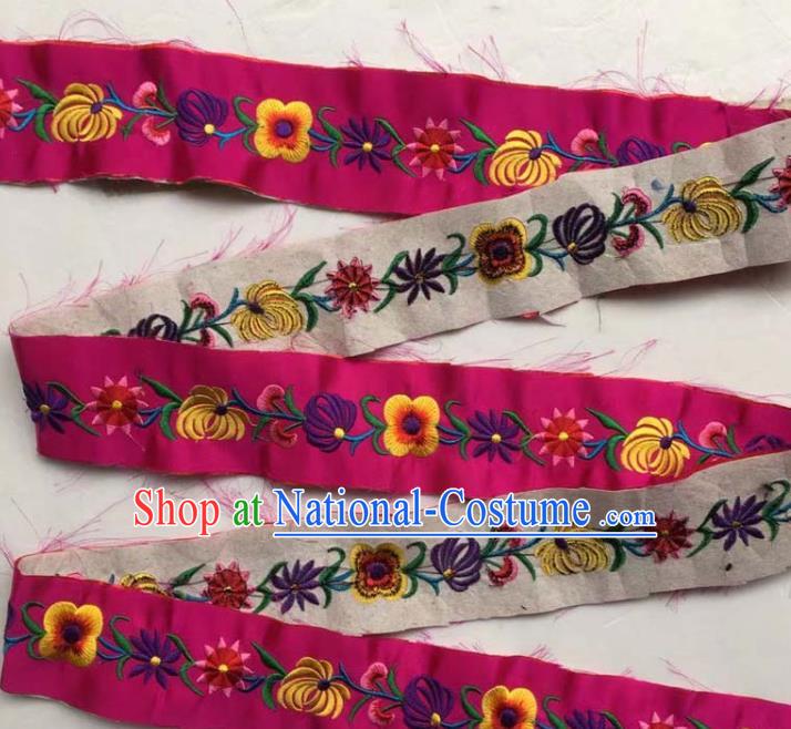 Chinese Traditional Embroidered Chrysanthemum Rosy Patch Decoration Embroidery Applique Craft Embroidered Laciness Accessories