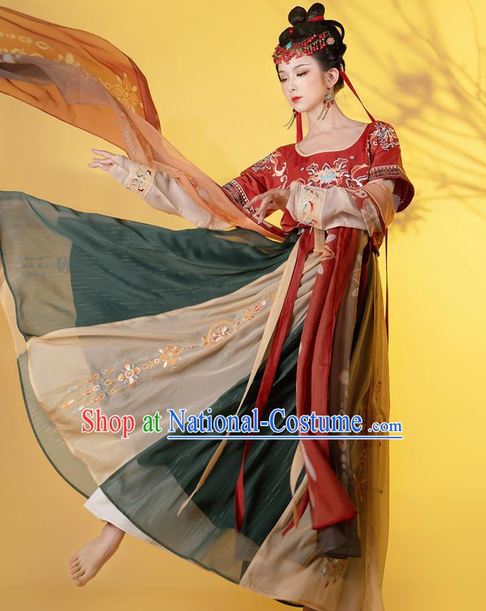 Traditional Chinese Tang Dynasty Princess Embroidered Historical Costumes Ancient Flying Apsaras Goddess Hanfu Half Sleeved Garment Blouse and Skirt Complete Set