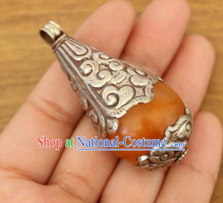 Chinese Traditional Tibetan Nationality Beeswax Jewelry Accessories Decoration Zang Ethnic Handmade Silver Carving Necklace Pendant for Women