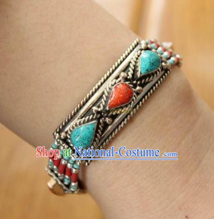 Chinese Traditional Tibetan Nationality Kallaite Bracelet Jewelry Accessories Decoration Zang Ethnic Handmade Silver Carving Bangle for Women