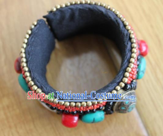 Chinese Traditional Tibetan Nationality Conch Bracelet Jewelry Accessories Decoration Handmade Zang Ethnic Kallaite Bangle for Women