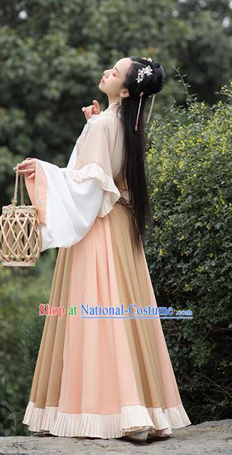 Chinese Ancient Jin Dynasty Princess Hanfu Garment Traditional Embroidered Historical Costumes Complete Set