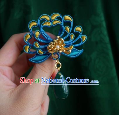 Chinese Classical Cheongsam Silk Chrysanthemum Brooch Traditional Hanfu Accessories Handmade Jade Breastpin for Women