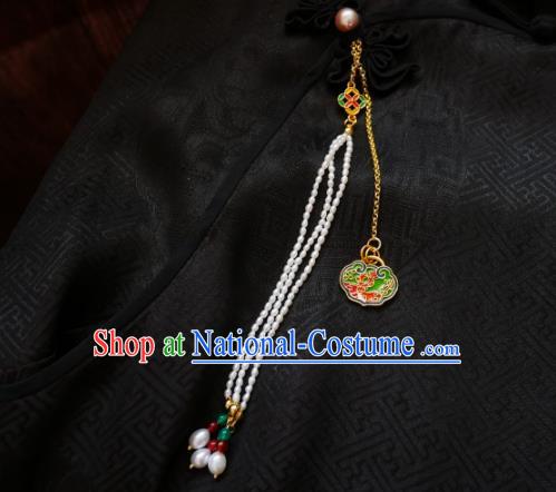 Chinese Classical Cheongsam Lucky Knot Brooch Traditional Hanfu Accessories Handmade Pearls Tassel Breastpin Pendant for Women