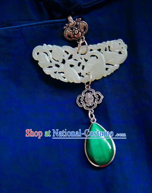 Chinese Classical Cheongsam Jade Brooch Traditional Hanfu Accessories Handmade Silver Bat Breastpin Pendant for Women