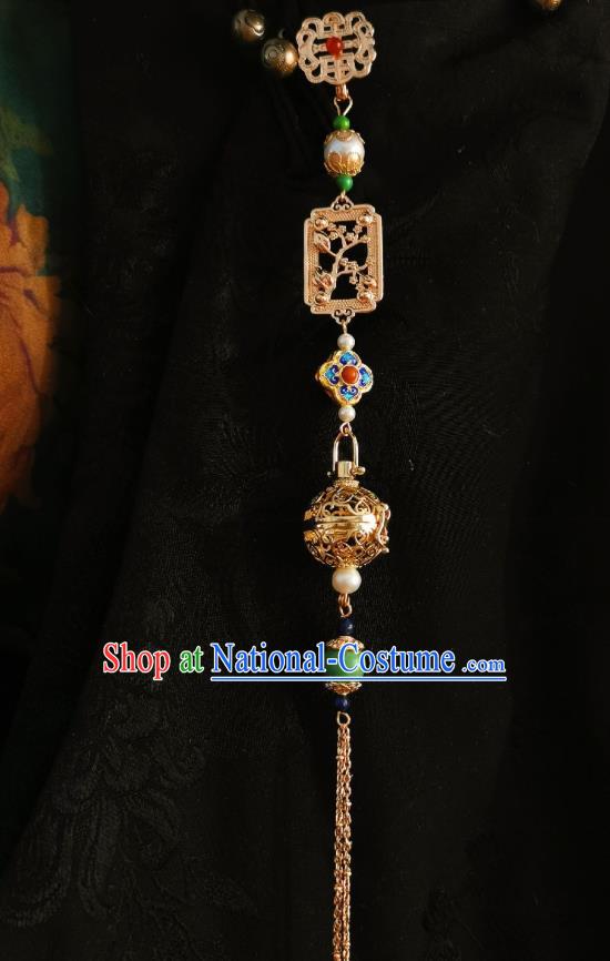 Chinese Classical Cloisonne Brooch Traditional Hanfu Cheongsam Accessories Handmade Golden Carving Sachet Tassel Breastpin Pendant for Women