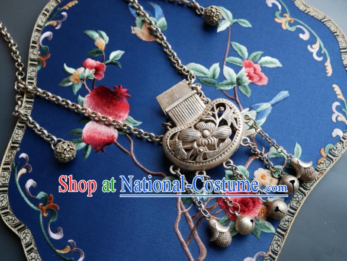 Chinese Handmade Silver Sachet Necklace Traditional Hanfu Jewelry Accessories Bells Tassel Longevity Lock for Women