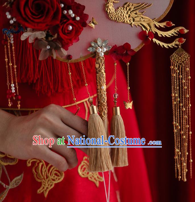 Top Grade Chinese Classical Wedding Tassel Round Fan Accessories Handmade Ancient Bride Red Roses Palace Fans for Women